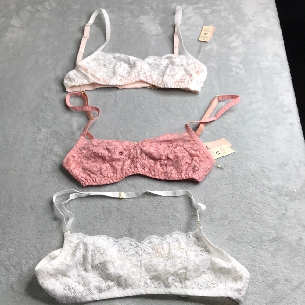We Are Hah 3 Lace Bras new With Tags Size Small